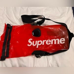 Supreme sea line dry bag